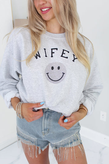 Grey Wifey Letter Patch Crewneck
