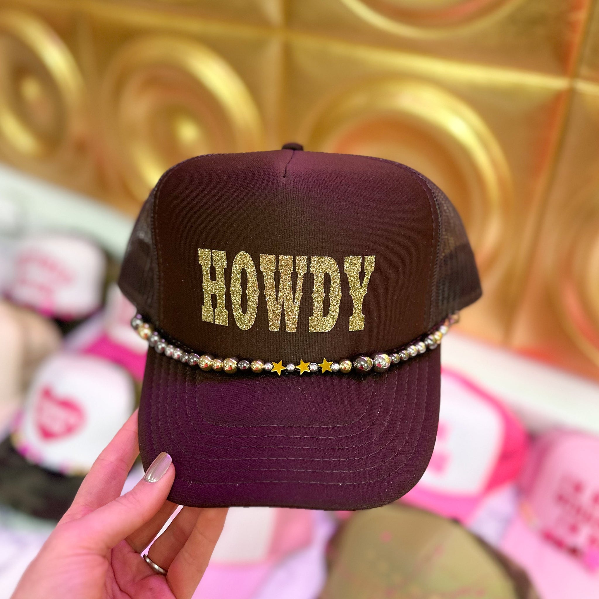 Gold Glitter Howdy Trucker Hat With Chain