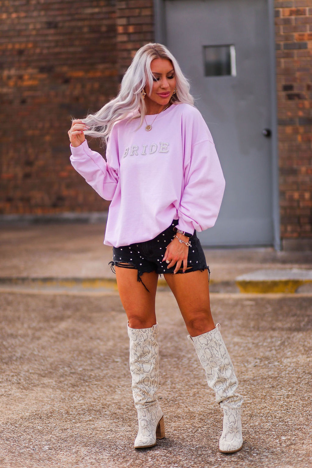 Pink Bride Pearl Letter Crewneck