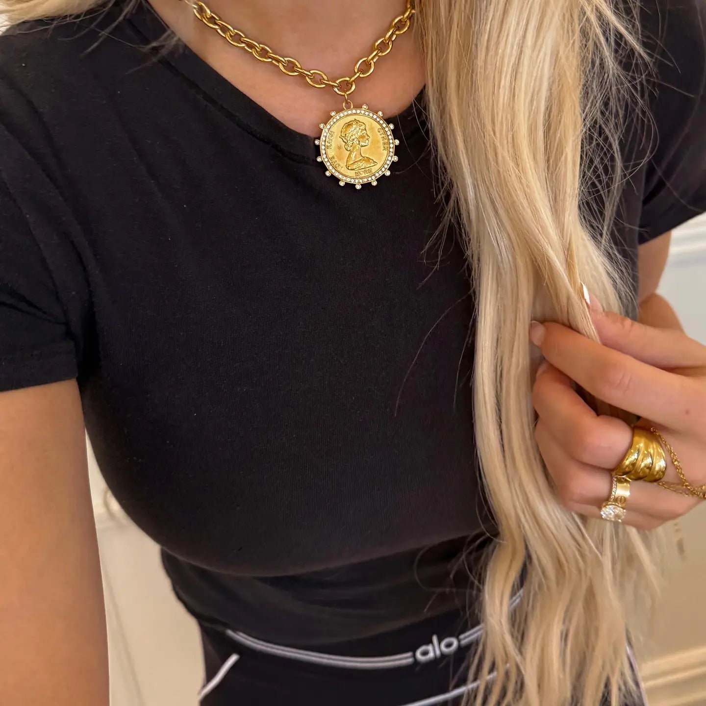 Gold Coin Pendant Necklace